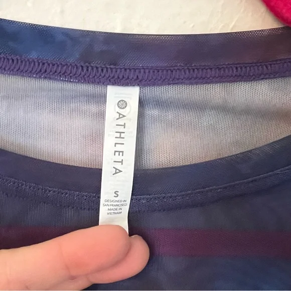 ATHLETA | Oversized Mesh Top - Picture 5 of 6